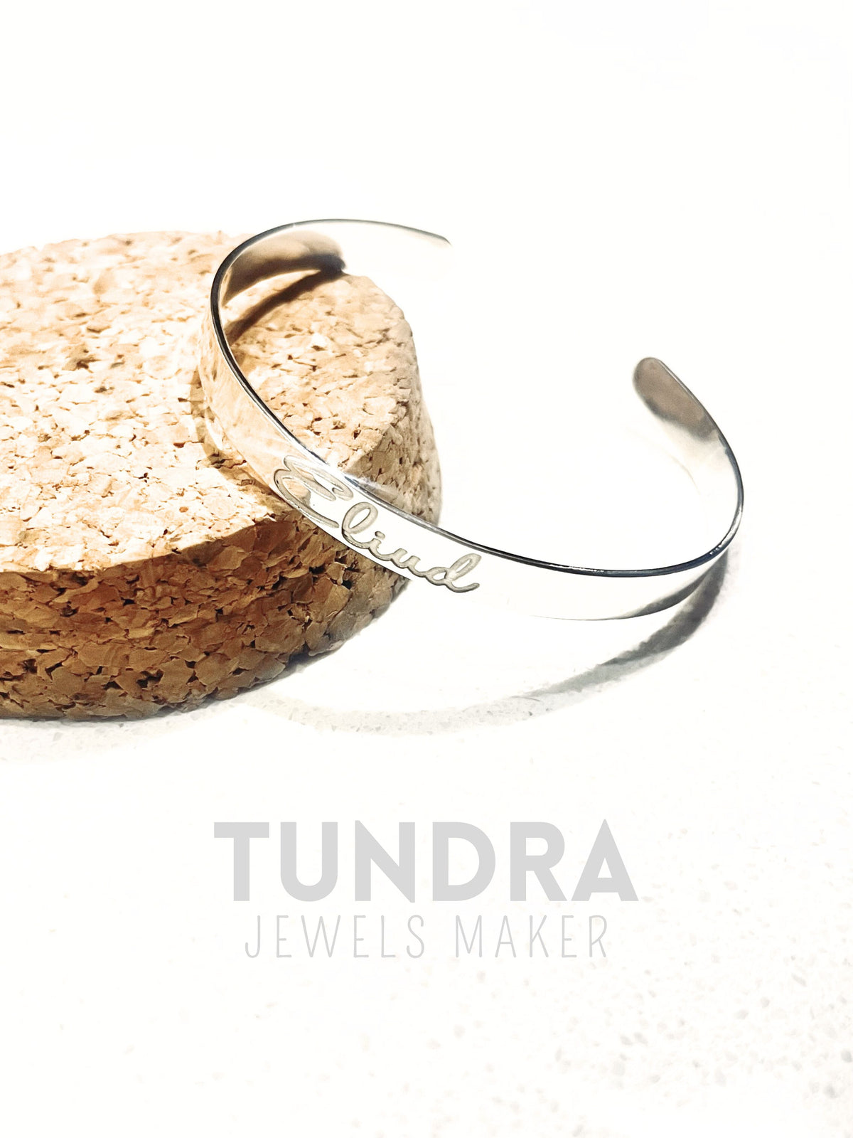 BRAZALETE LISO SOLIDO