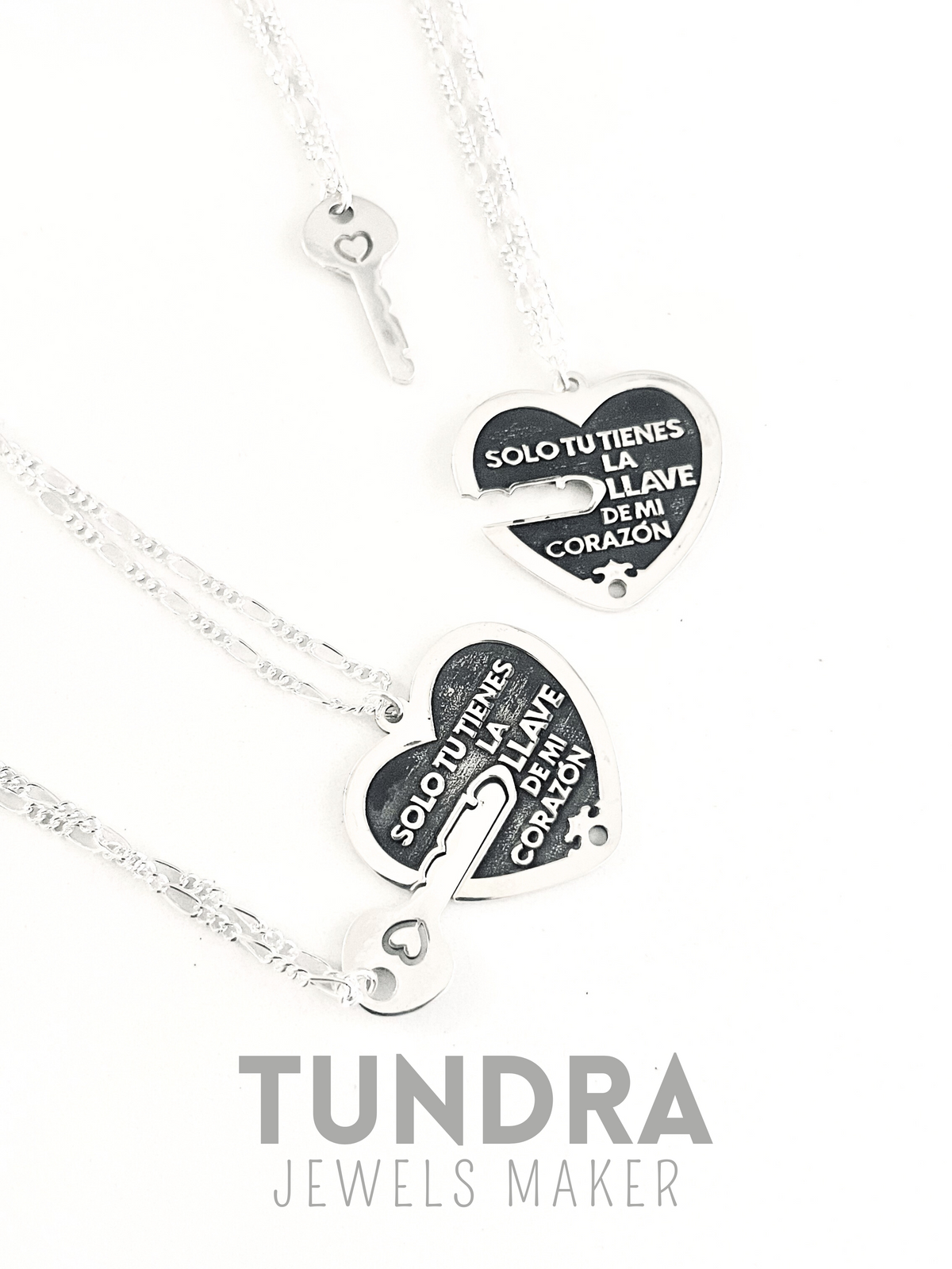 COLLAR CORAZÓN Y LLAVE